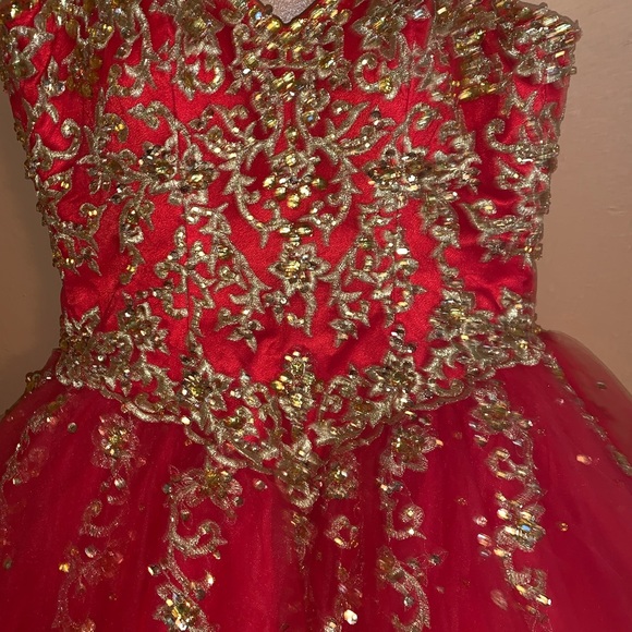 Sweet 16 dress - Picture 4 of 8